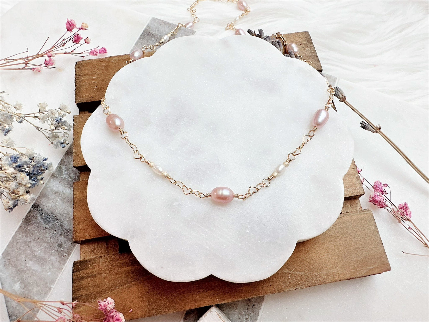 Muave Pink and White Freshwater Pearl Necklace