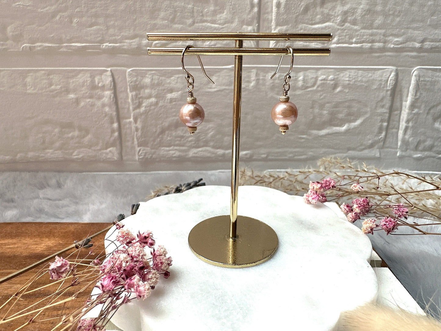 Elegant Natural Pink Round Freshwater Pearl Earrings