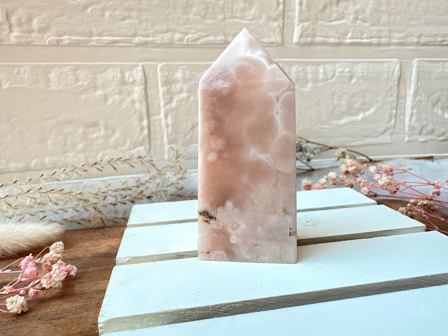 Small Flower Agate Tower