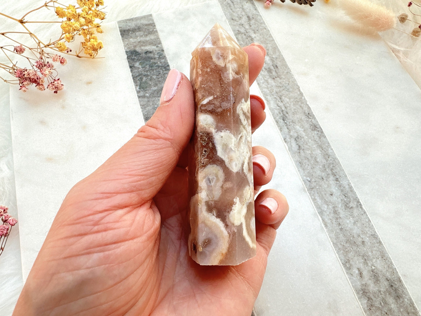 Small Flower Agate Tower
