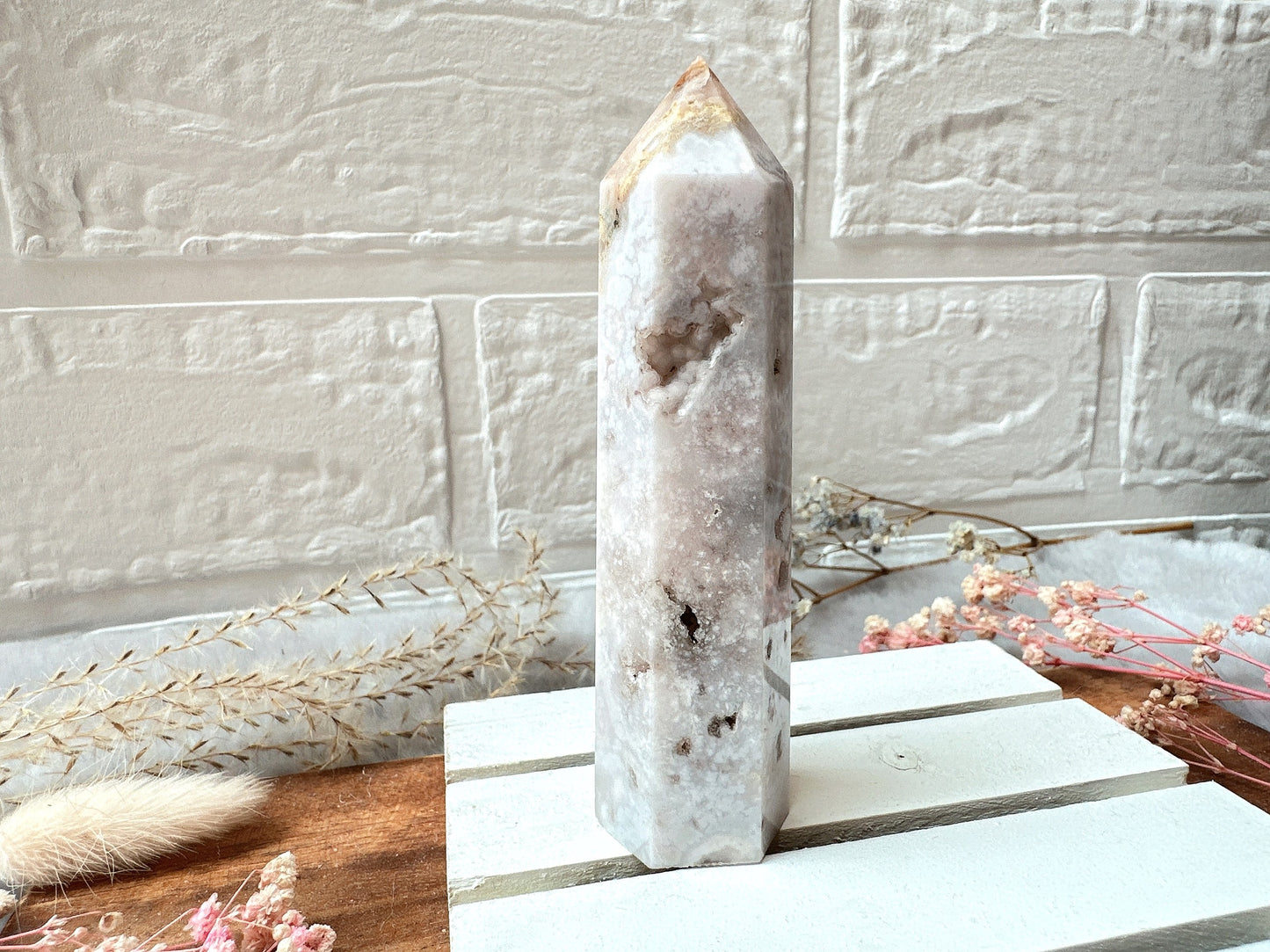 Flower Agate Tower Obelisk