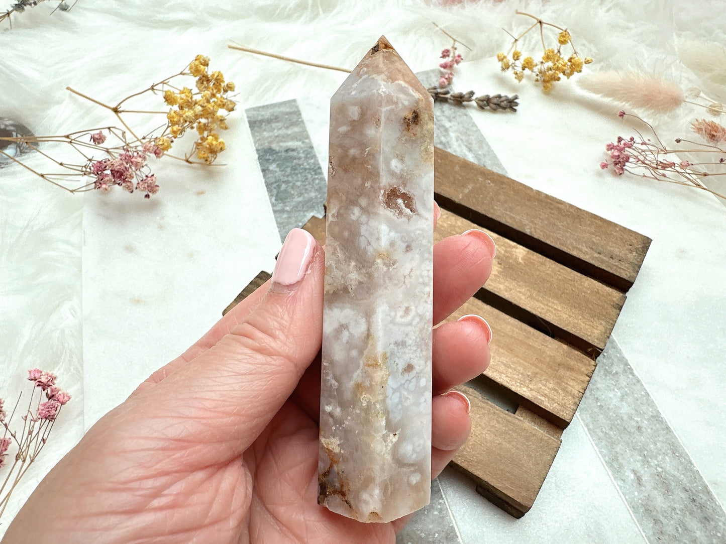 Flower Agate Tower Obelisk