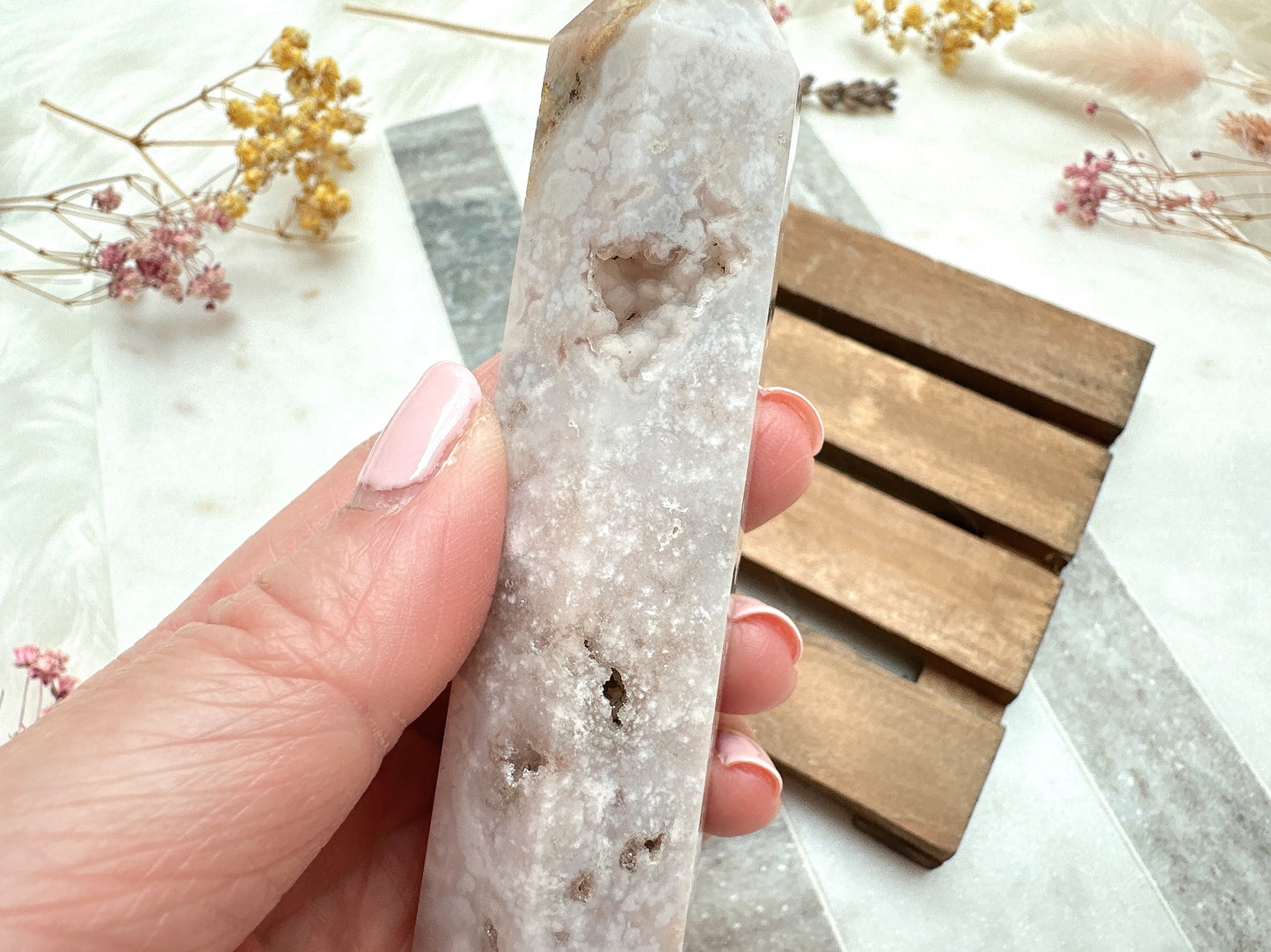 Flower Agate Tower Obelisk