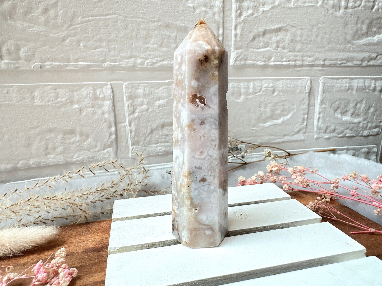 Flower Agate Tower Obelisk