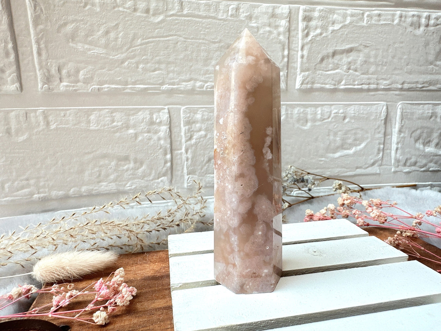 Flower Agate Tower Obelisk