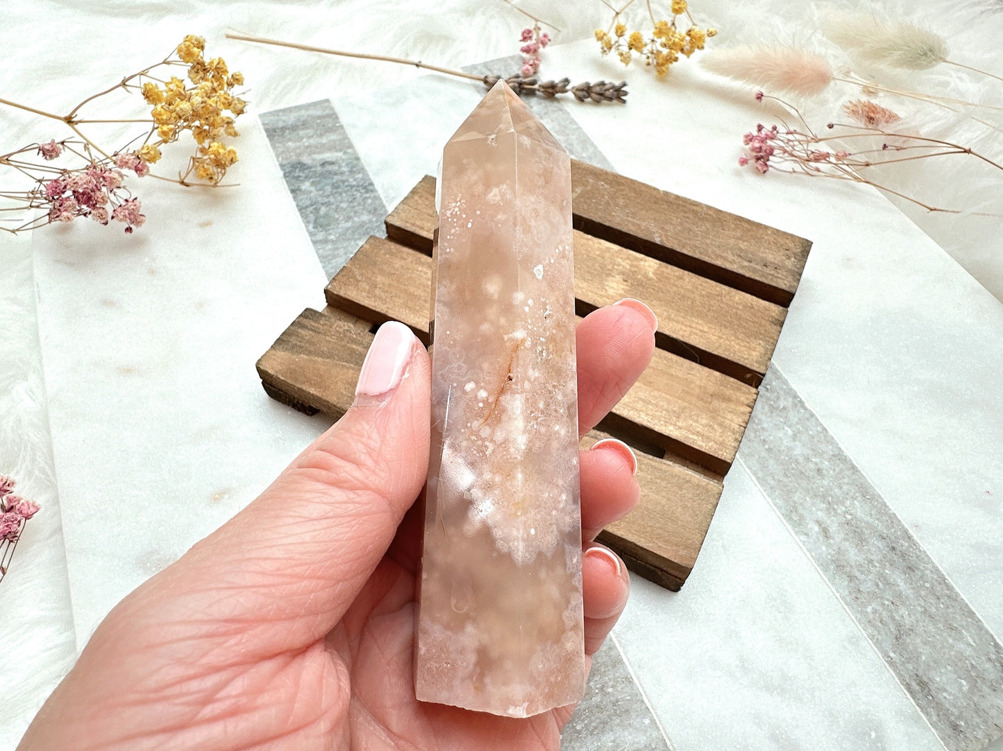 Flower Agate Tower Obelisk