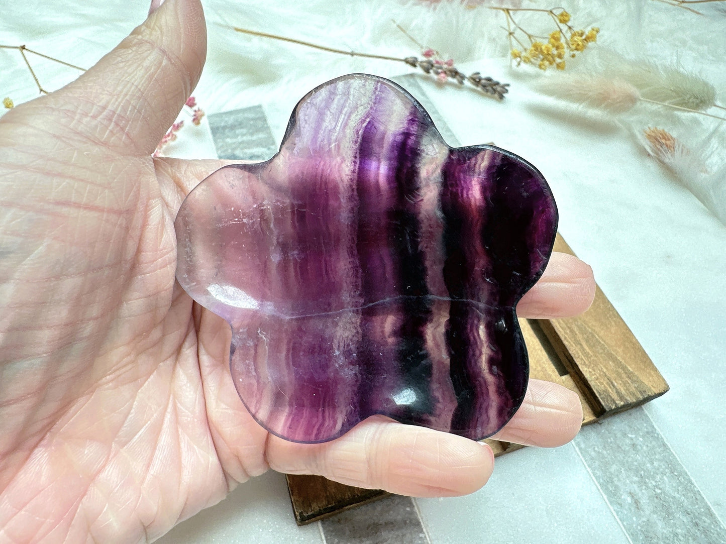 Small Fluorite Flower Bowl with Mini Crystal Hearts Bundle Set