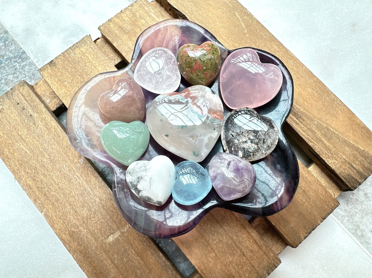 Small Fluorite Flower Bowl with Mini Crystal Hearts Bundle Set