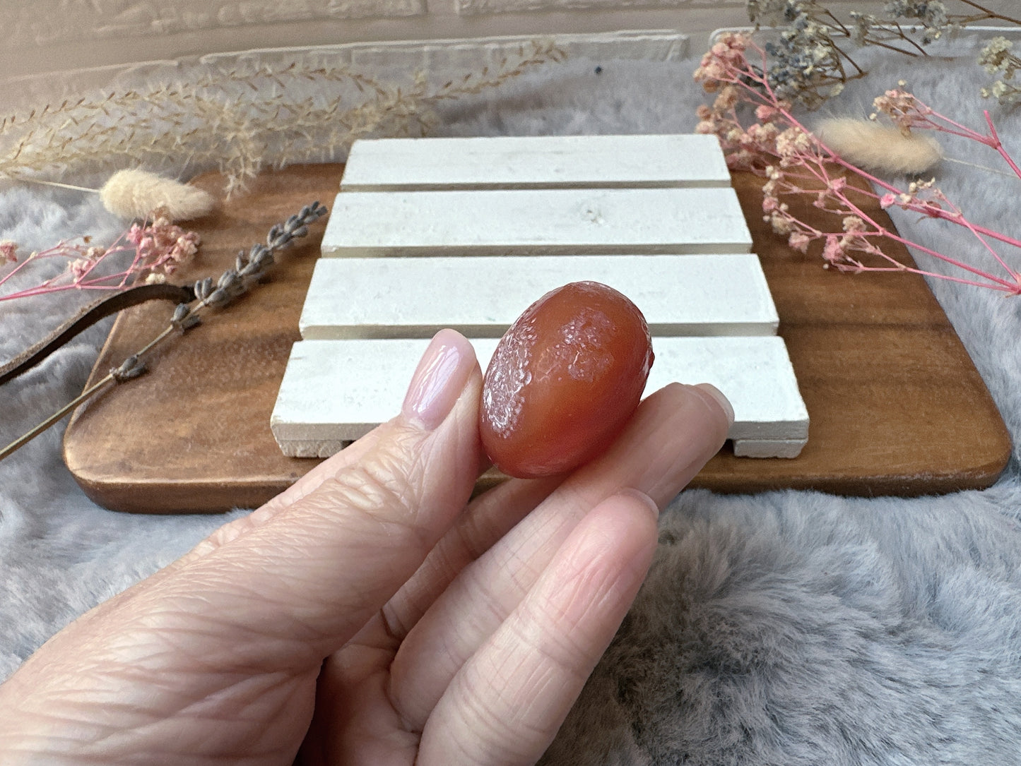 Small Gobi Agate Palm Stone