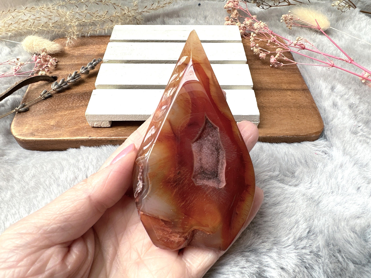 Carnelian with Flower Agate Flame