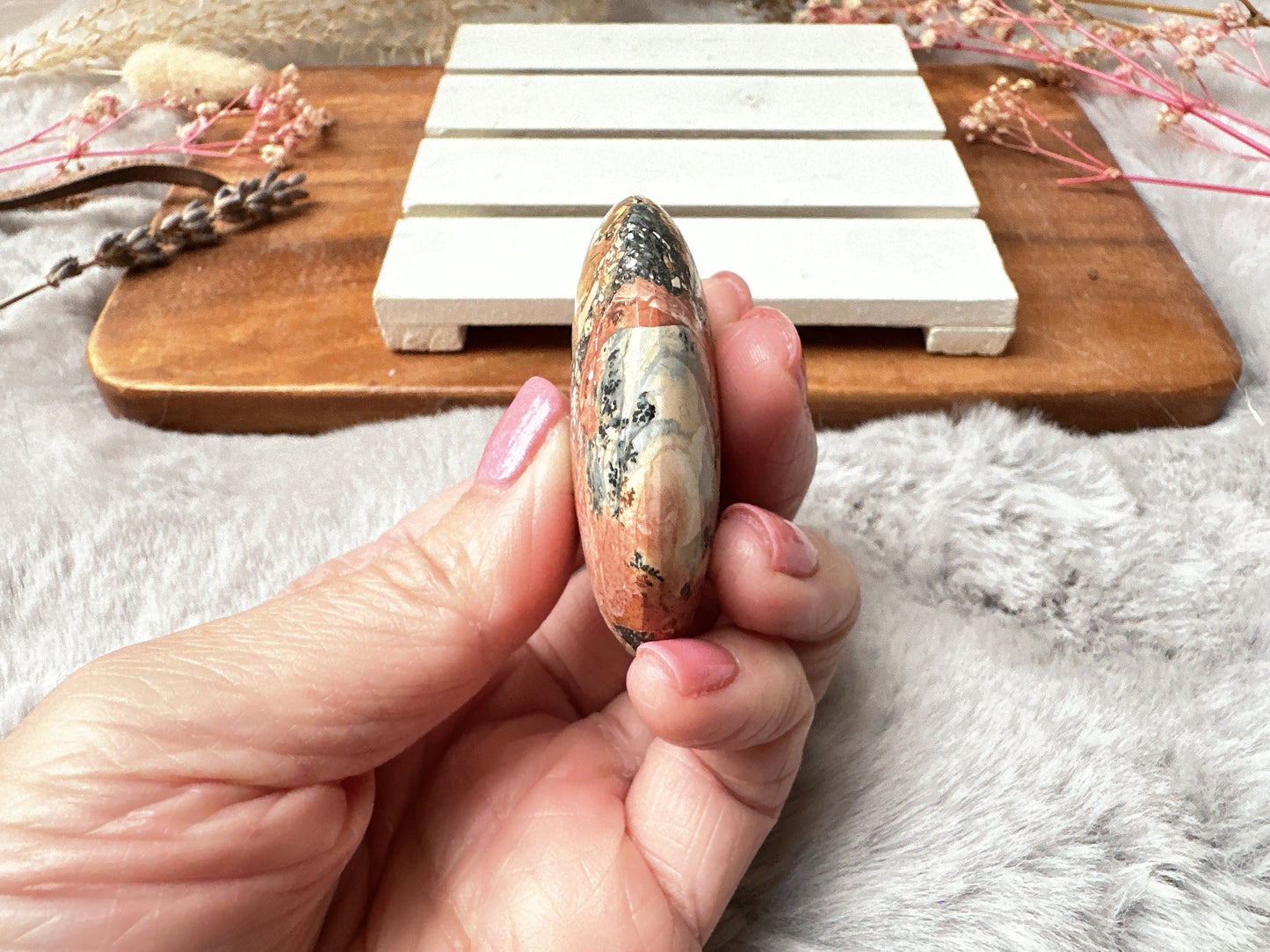 Small Maligano Jasper Palm Stone