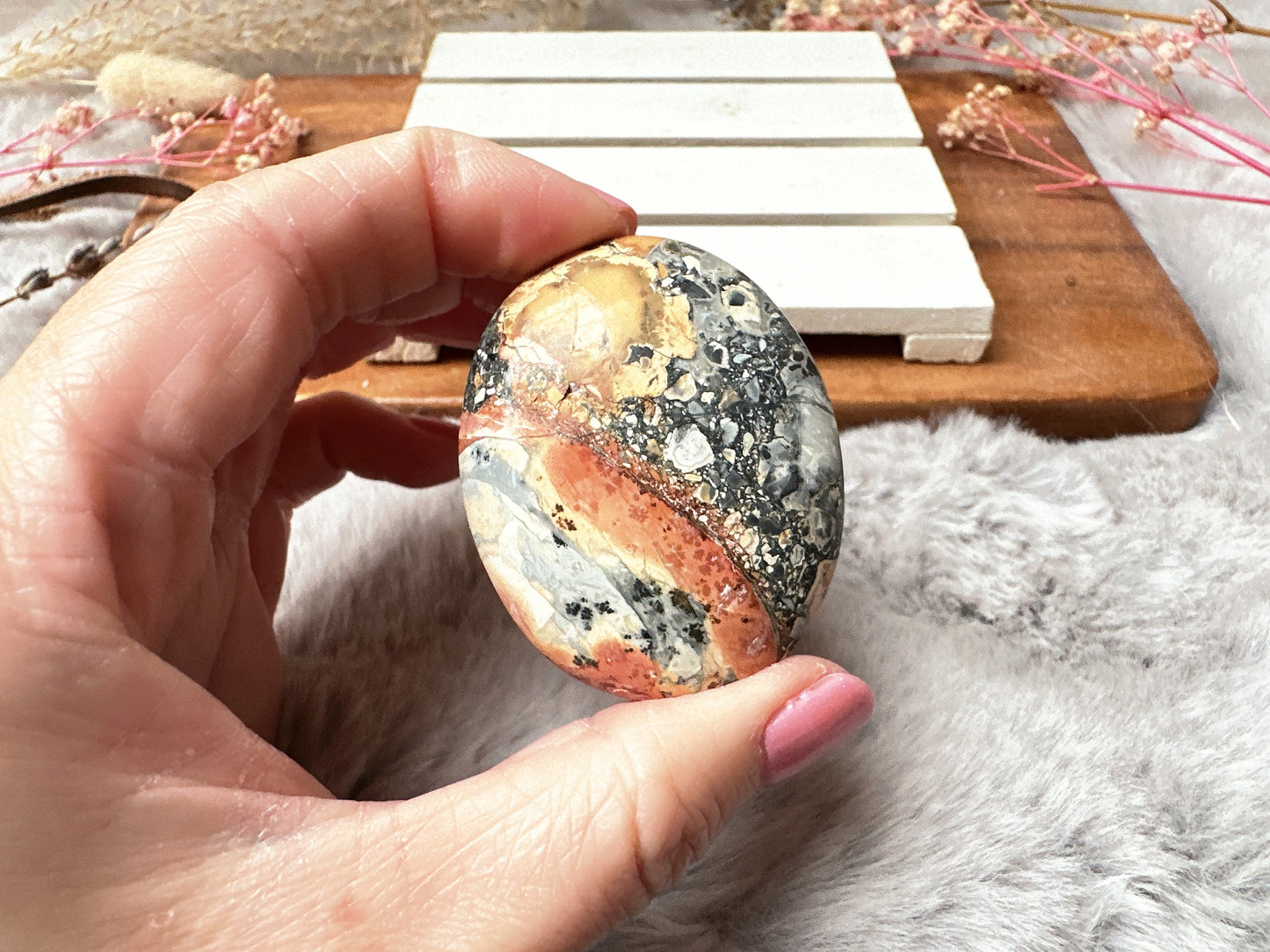 Small Maligano Jasper Palm Stone