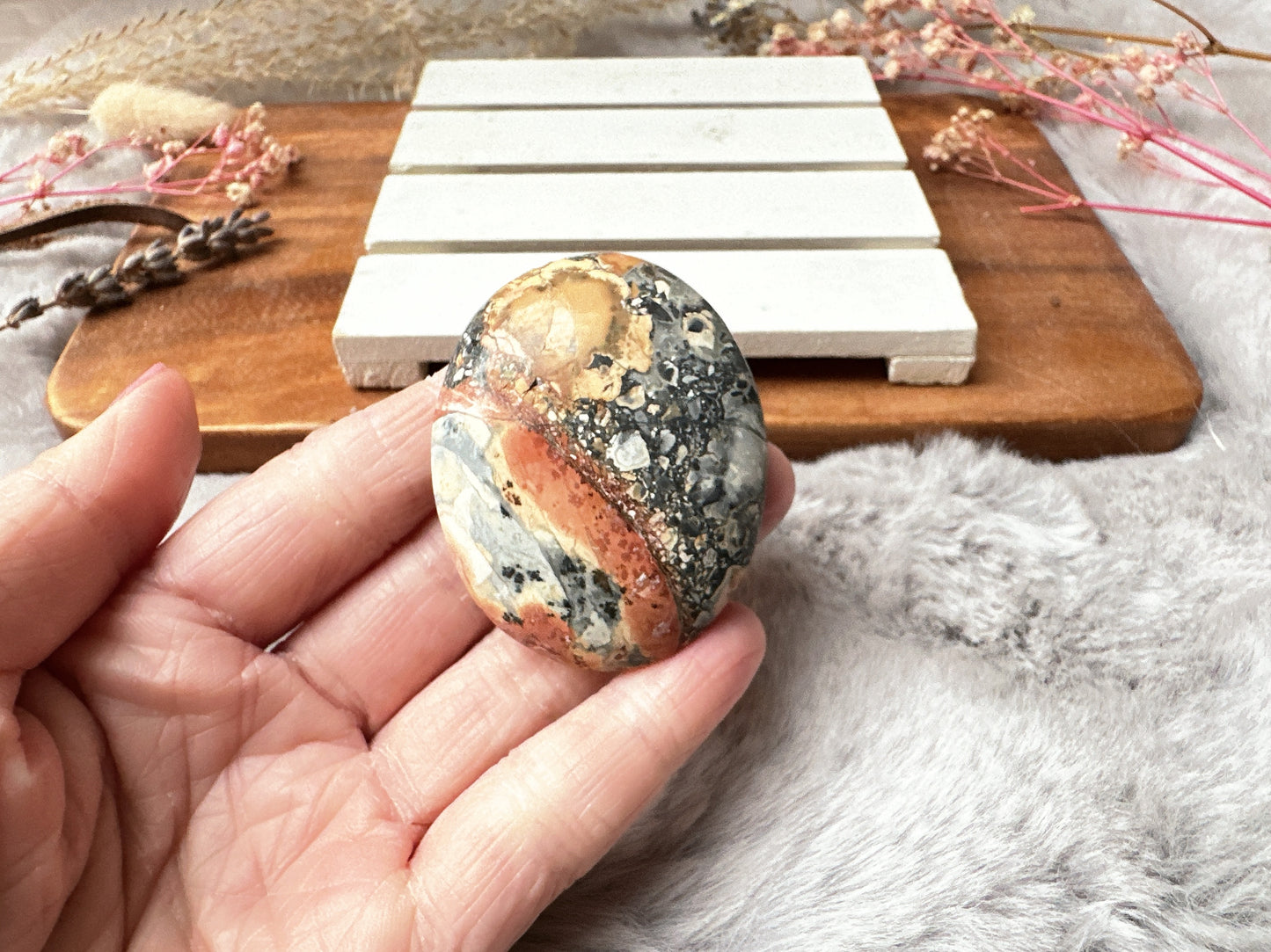 Small Maligano Jasper Palm Stone