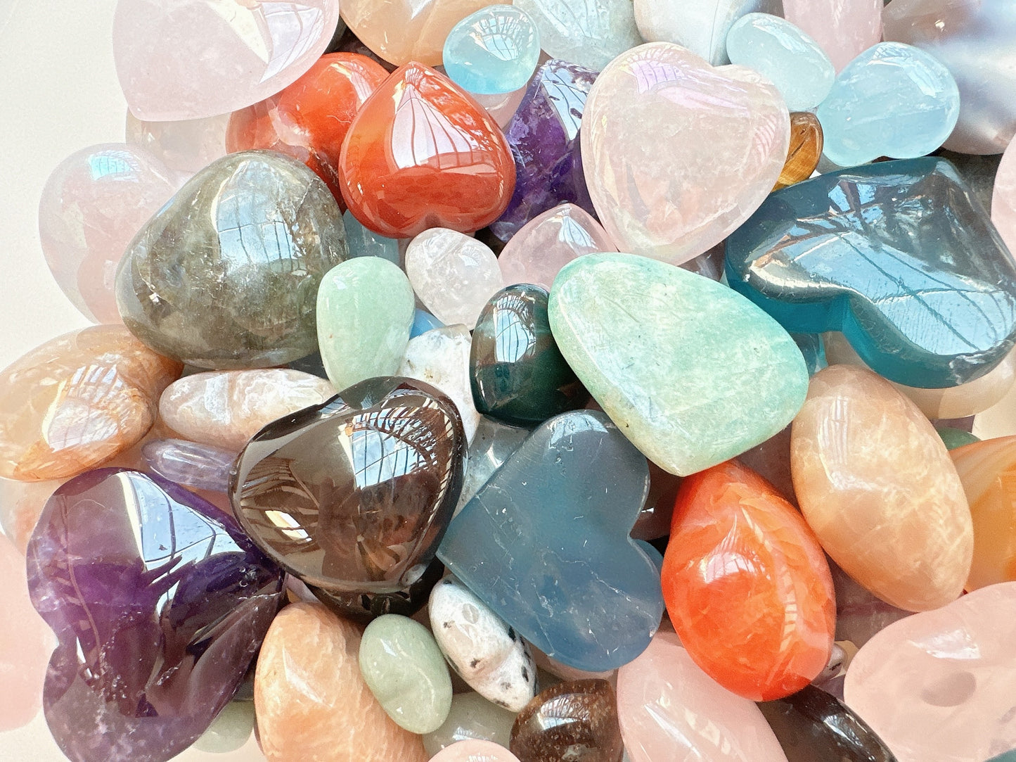 Crystal Hearts Confetti Scoop