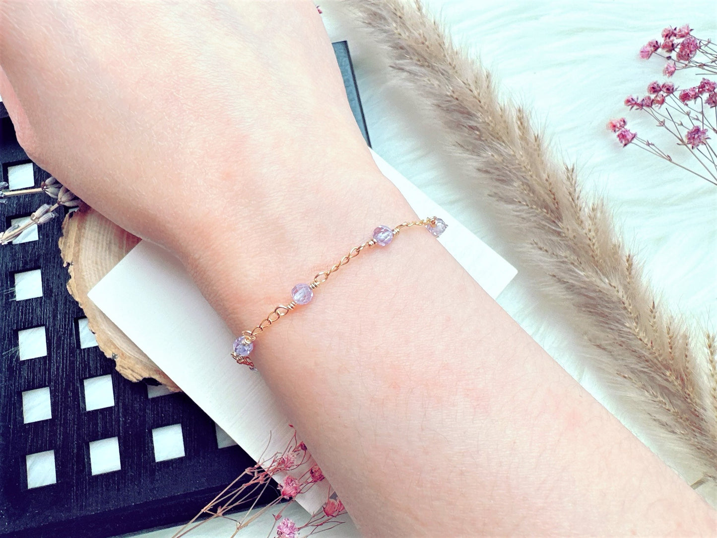 Light Purple Zircon Gold Chain Bracelet