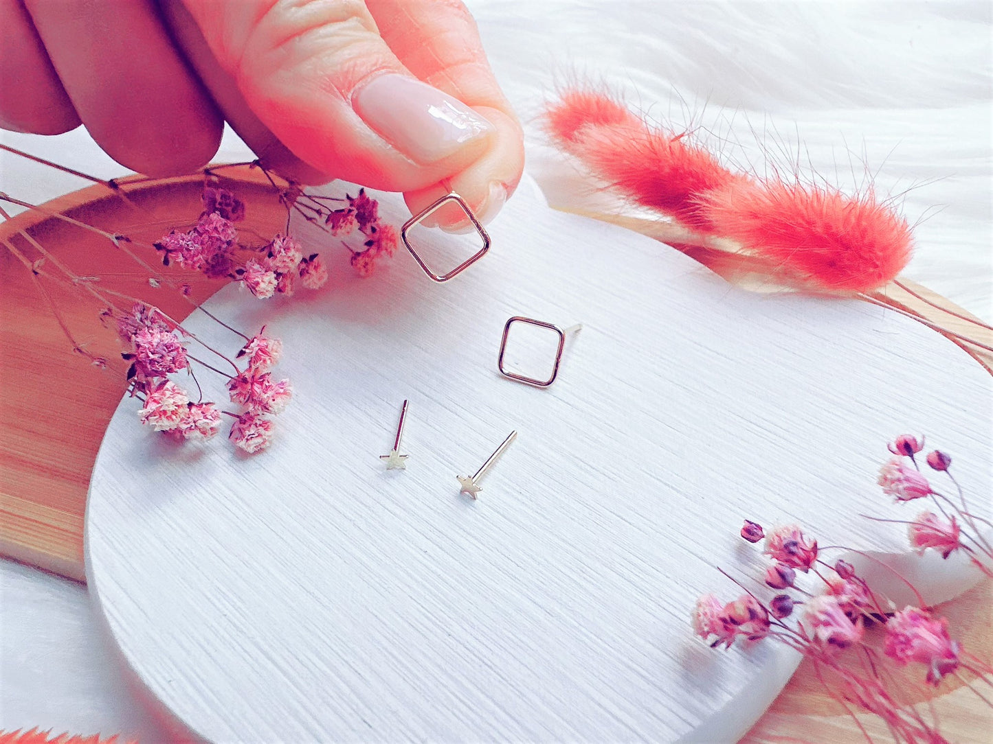 Elegant Stud Earrings Set