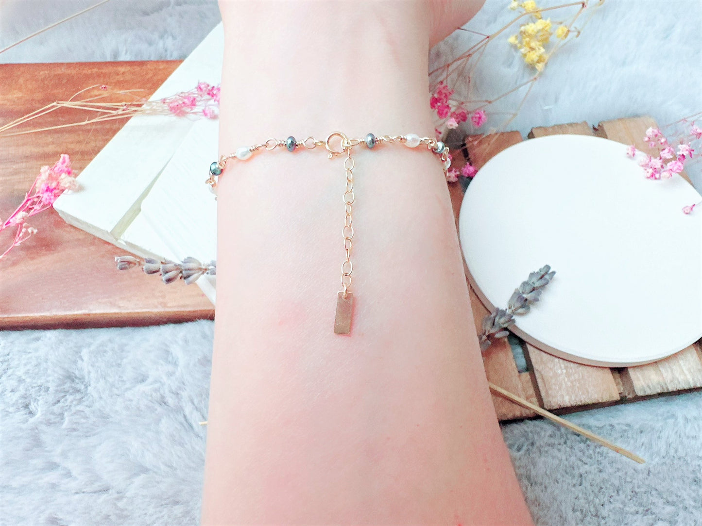 White and Peacock Freshwater Pearl Bracelet