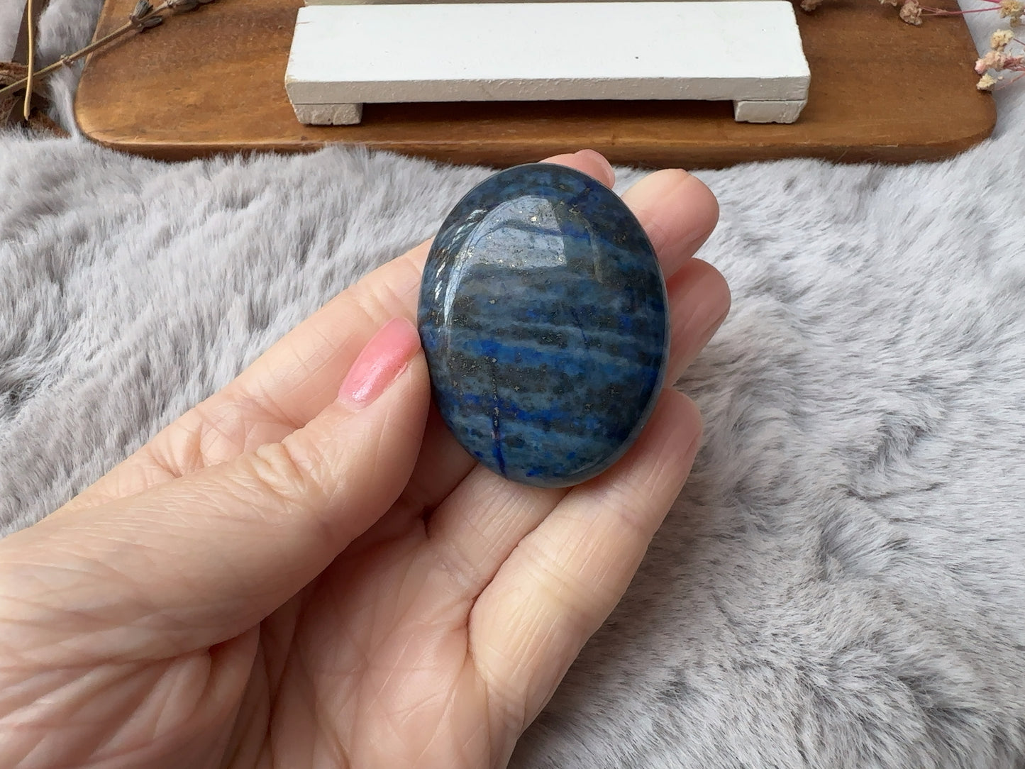 Small Lapis Lazuli Palm Stone - L4
