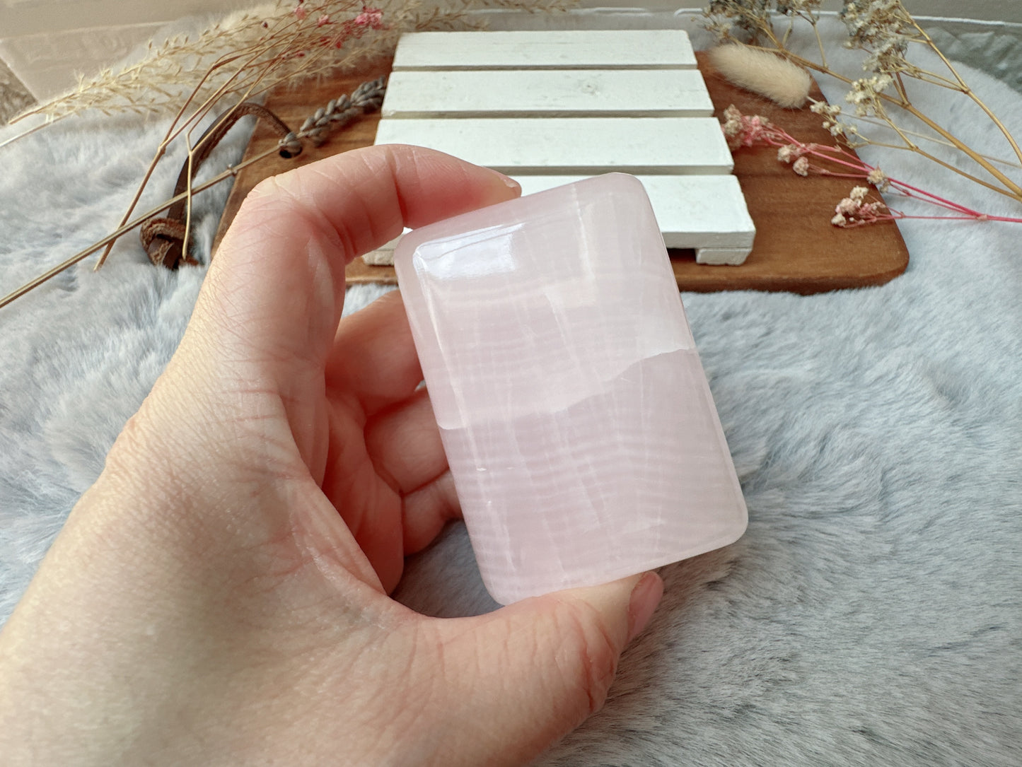Mangano Calcite Rectangle Palm Stone