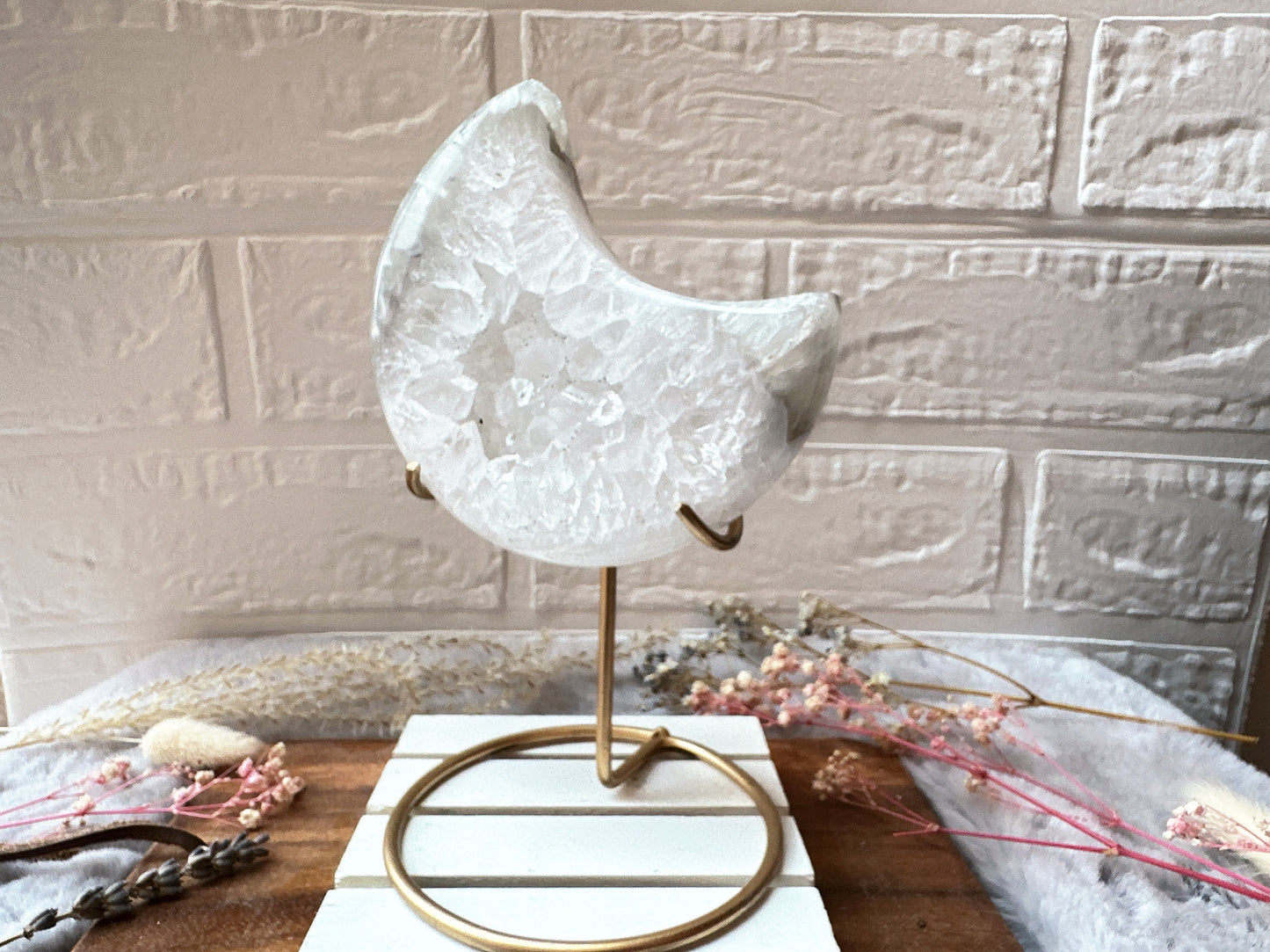 Large Agate Moon with Druzy