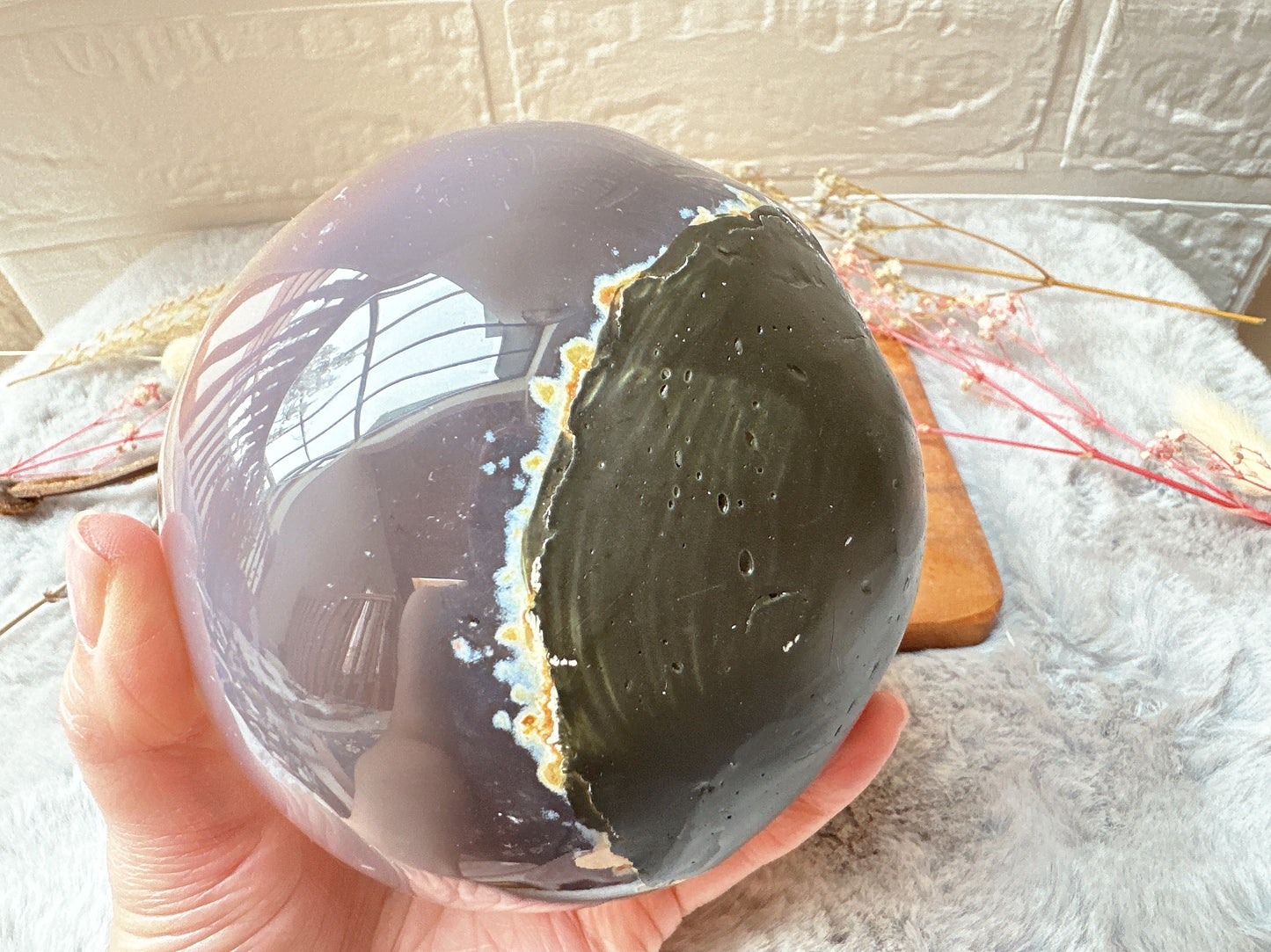 1.69kg Large Agate Druzy Sphere (Imperfect)