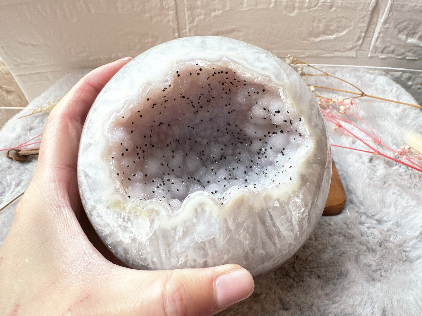 1.69kg Large Agate Druzy Sphere (Imperfect)