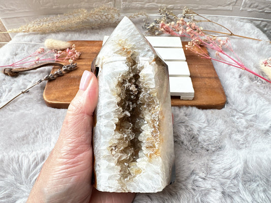 Agate Tower with Druzy