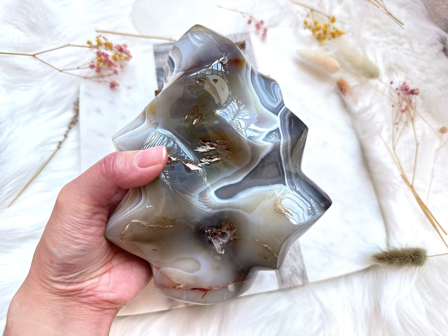 1.94kg Large Agate Flame