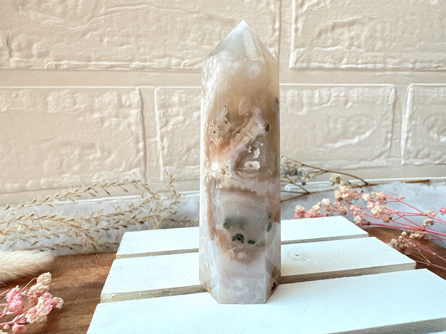 Small Flower Agate Tower