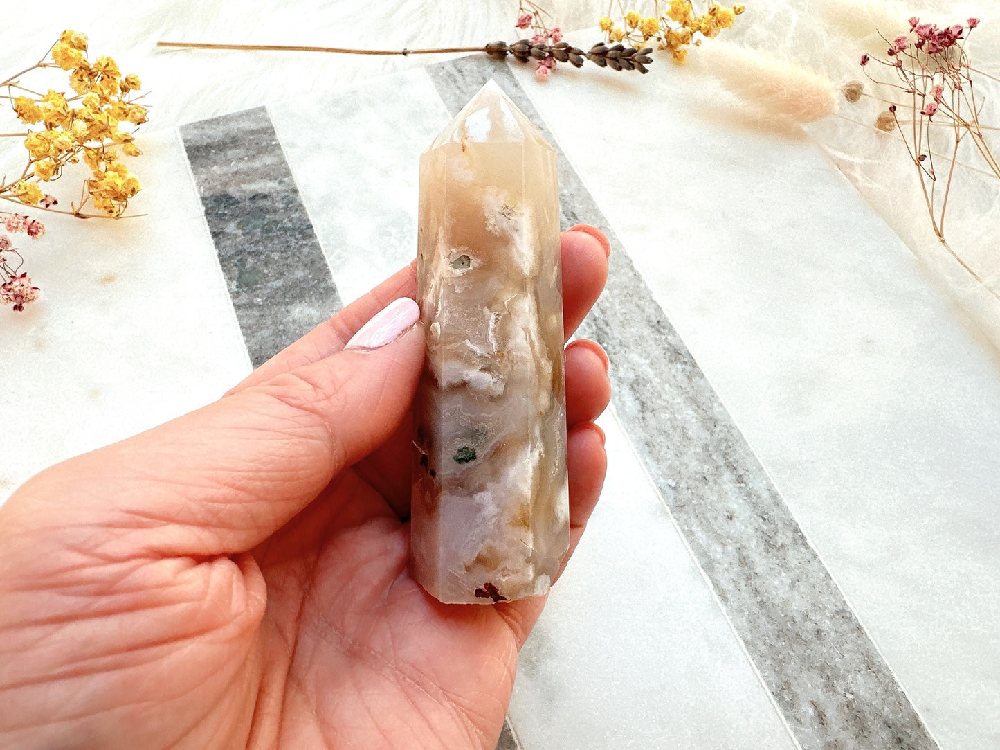 Small Flower Agate Tower