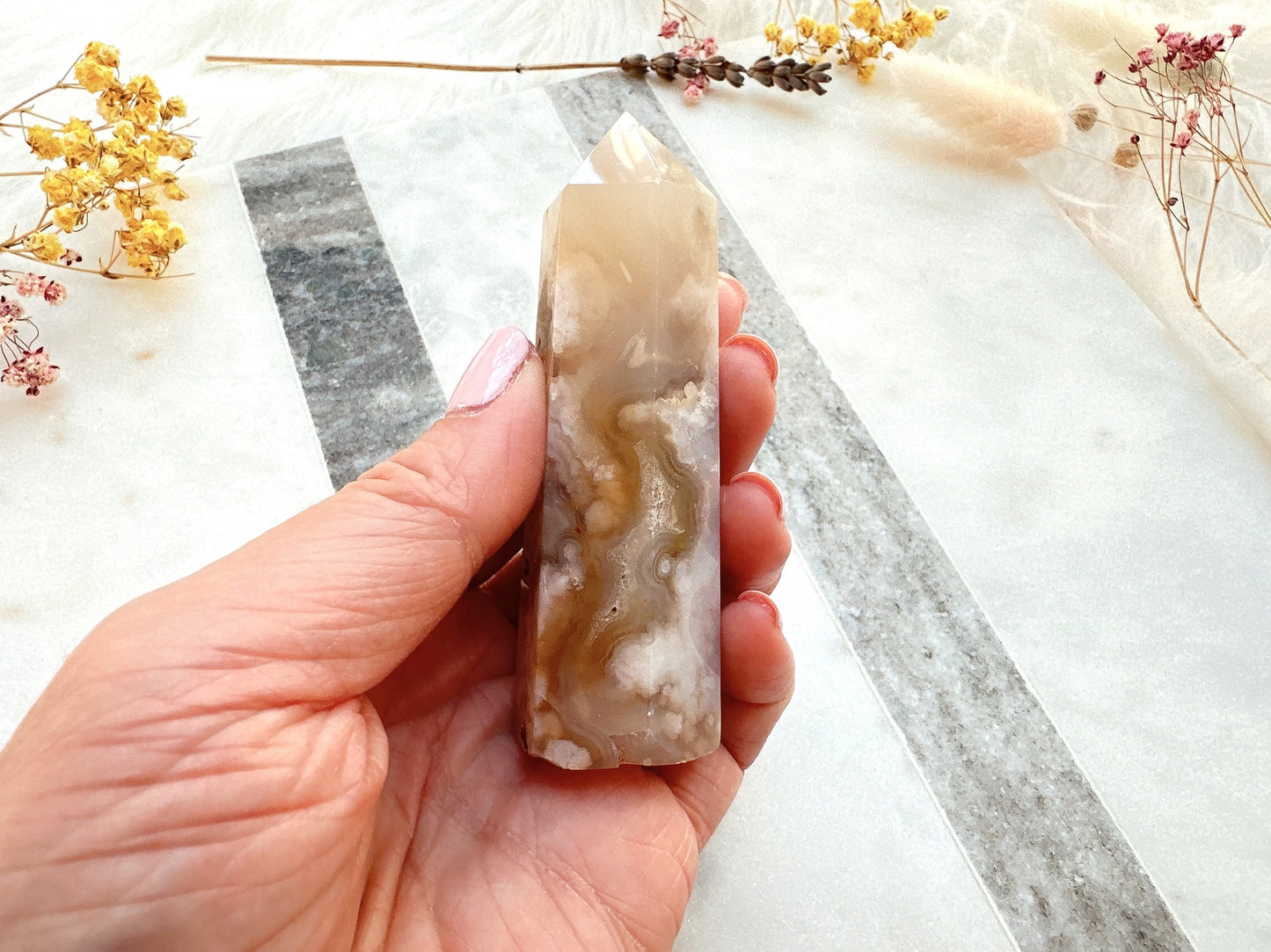 Small Flower Agate Tower