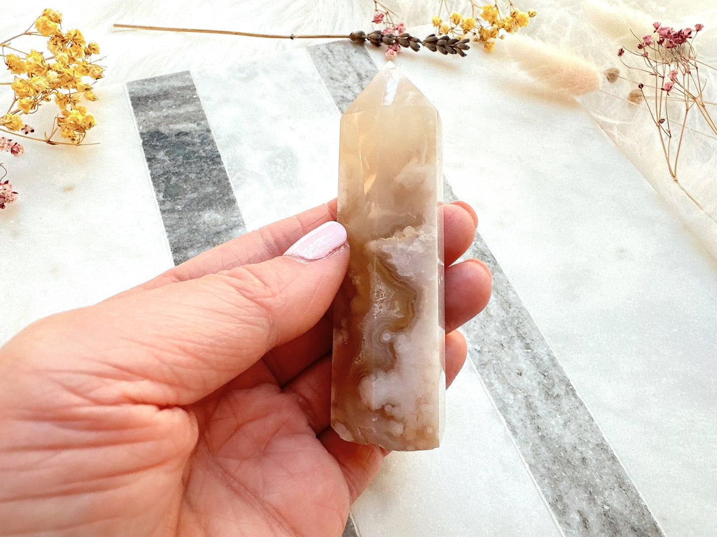 Small Flower Agate Tower