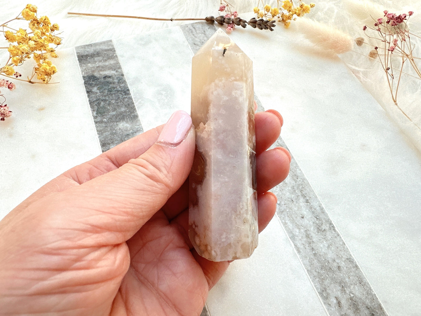 Small Flower Agate Tower