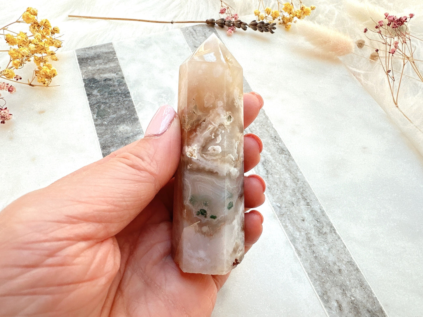 Small Flower Agate Tower