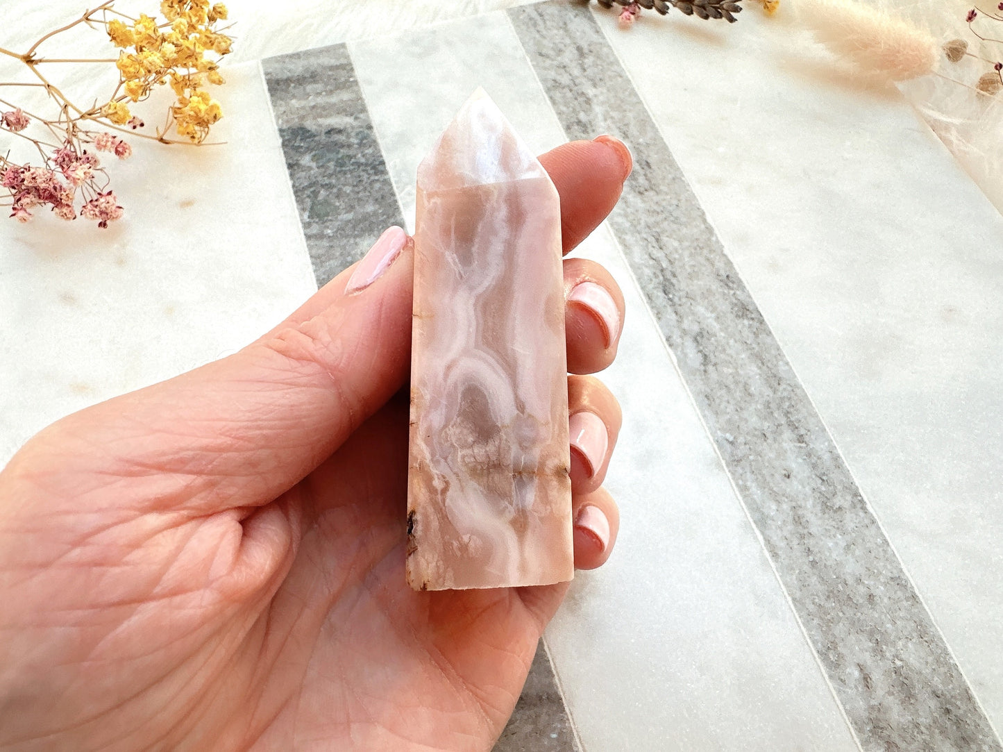 Small Flower Agate Tower