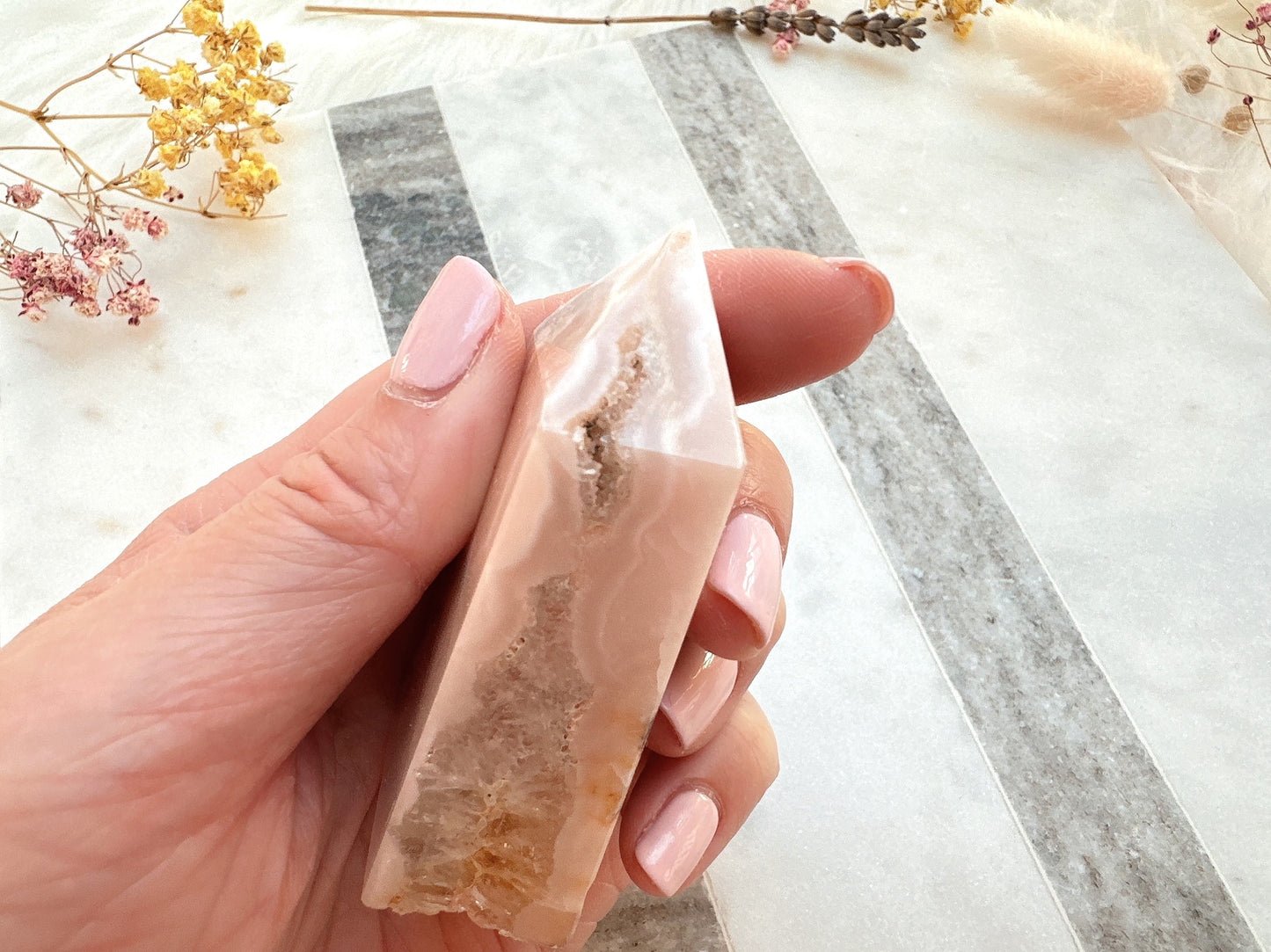 Small Flower Agate Tower