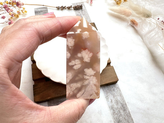 Small Flower Agate Tower Obelisk