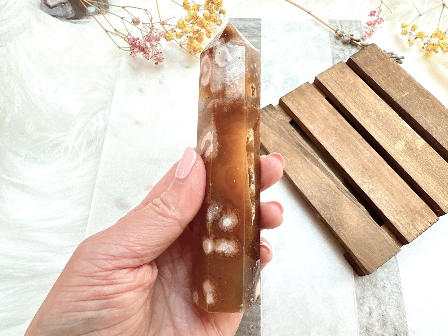 Flower Agate Tower Obelisk