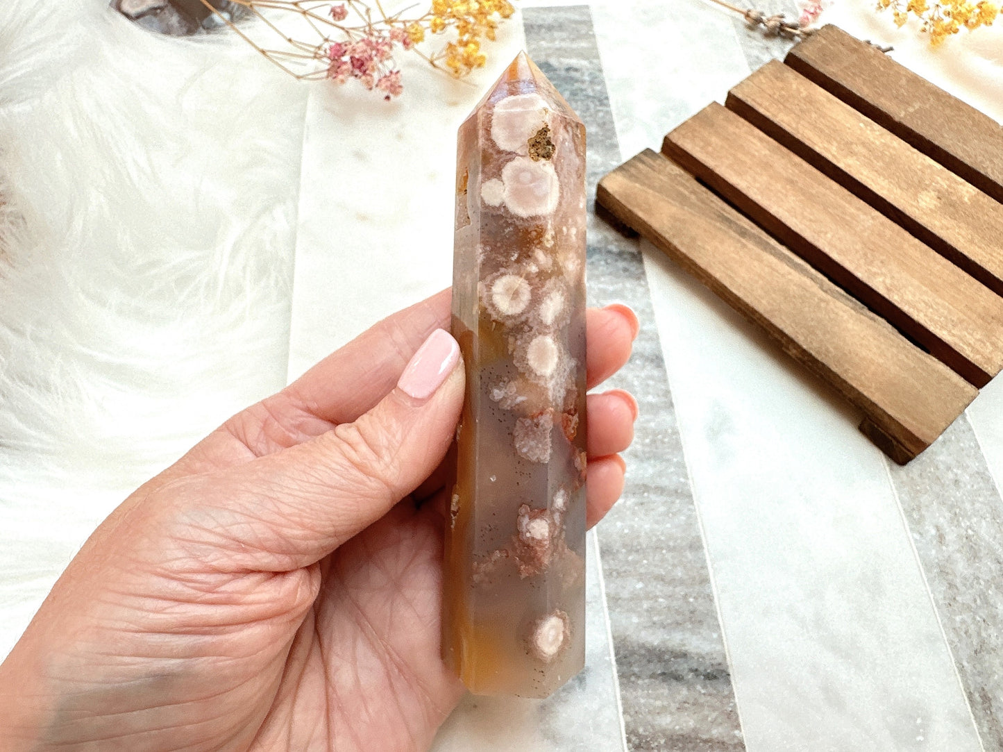 Flower Agate Tower Obelisk