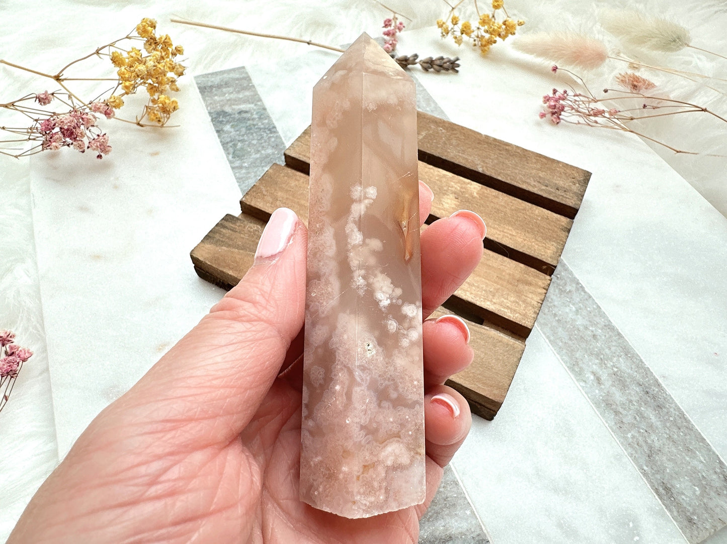 Flower Agate Tower Obelisk