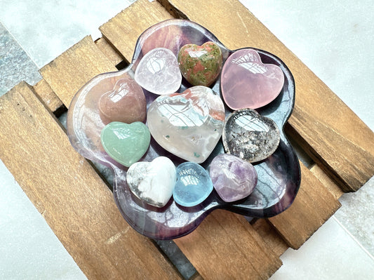 Small Fluorite Flower Bowl with Mini Crystal Hearts Bundle Set