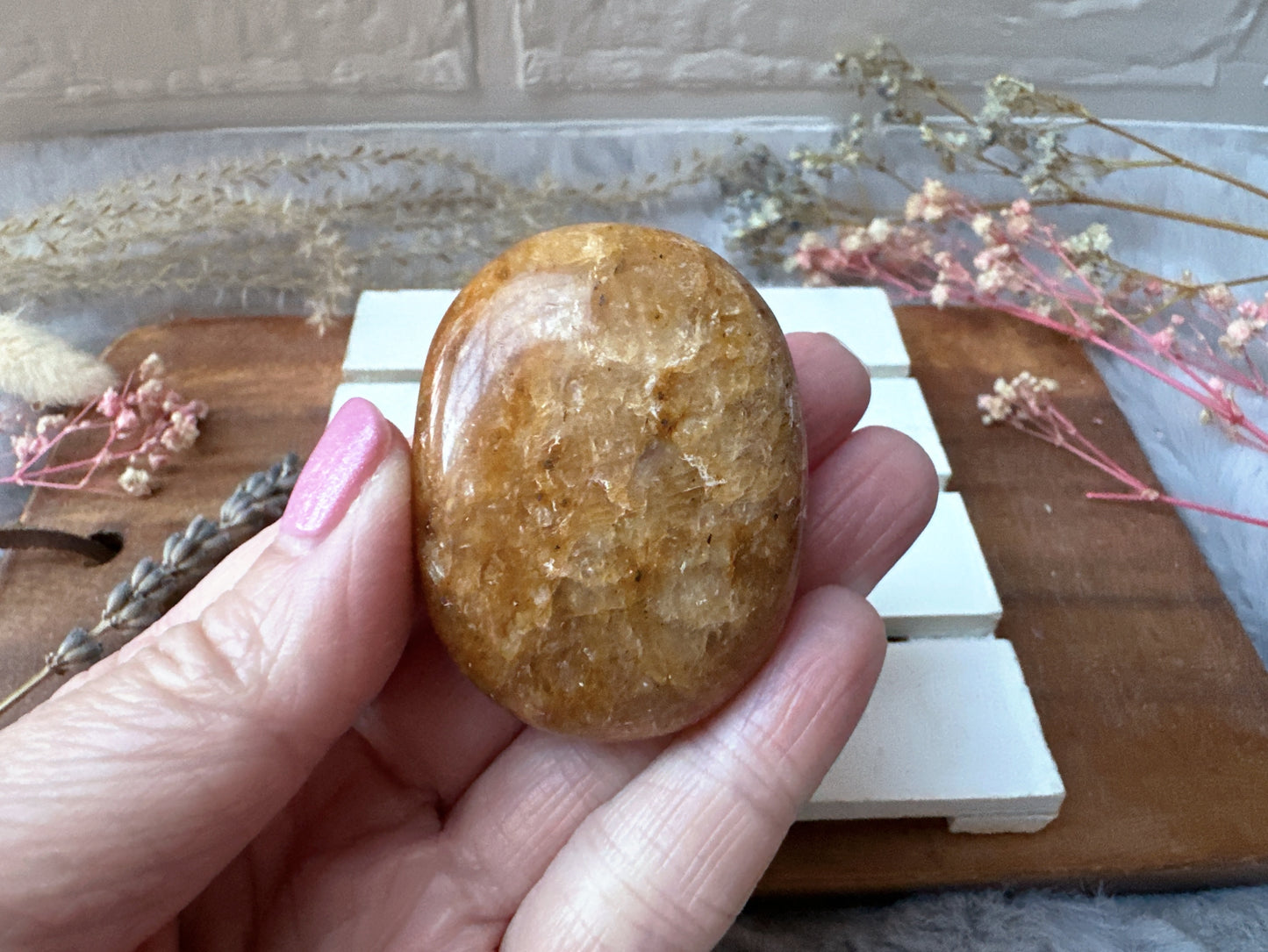 Small Golden Healer Palm Stone