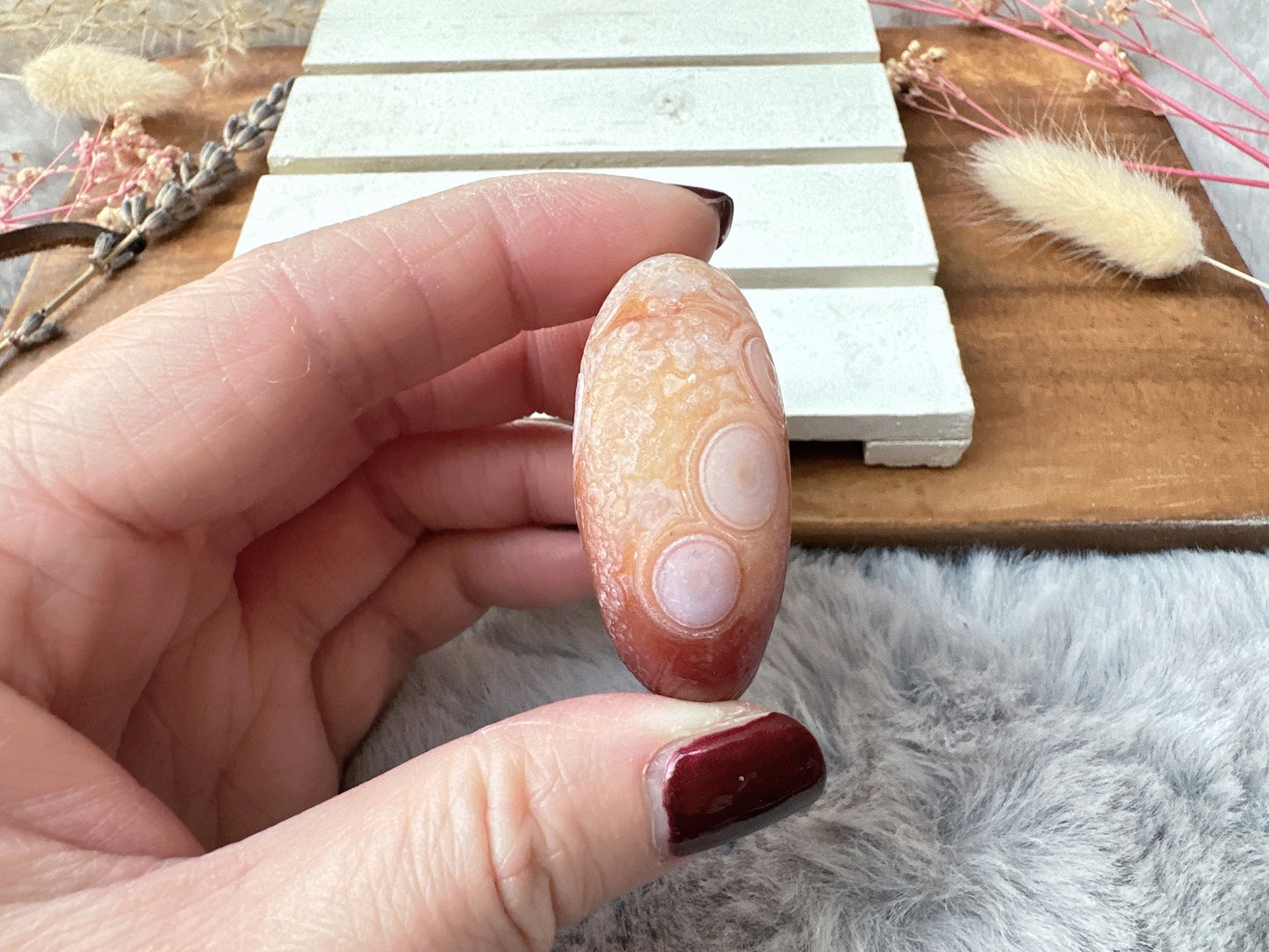 Small Gobi Agate Palm Stone