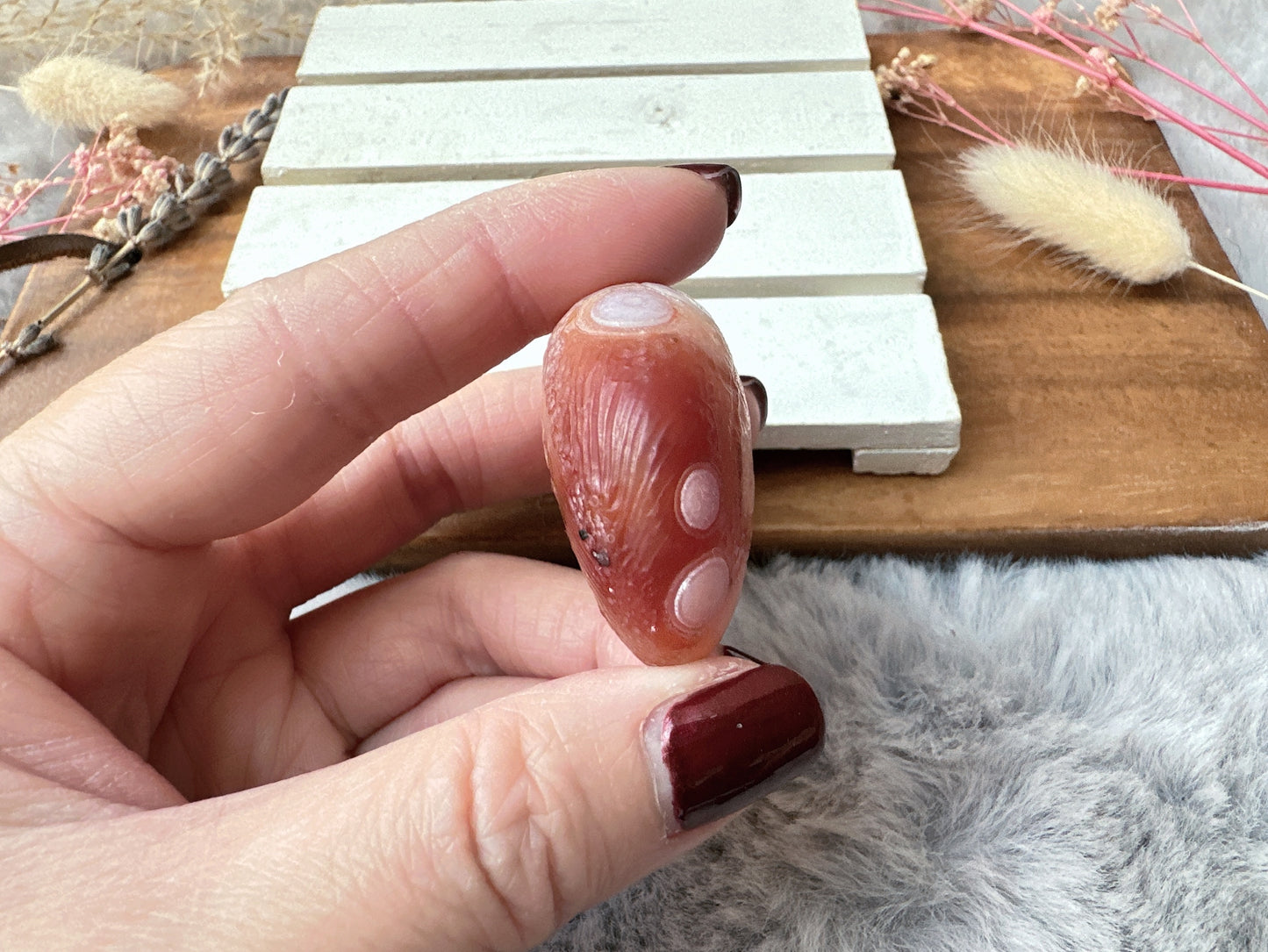 Small Gobi Agate Palm Stone