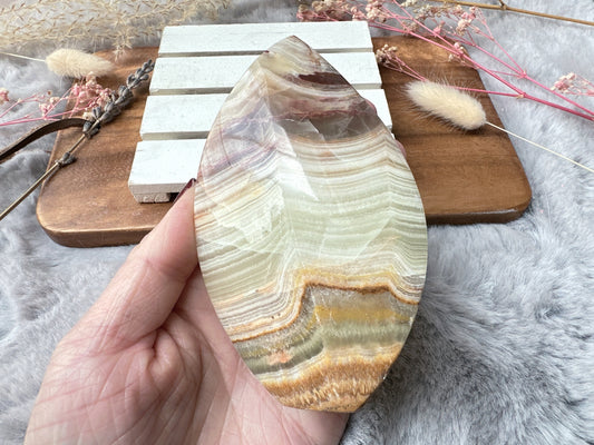 Banded Onyx Flame