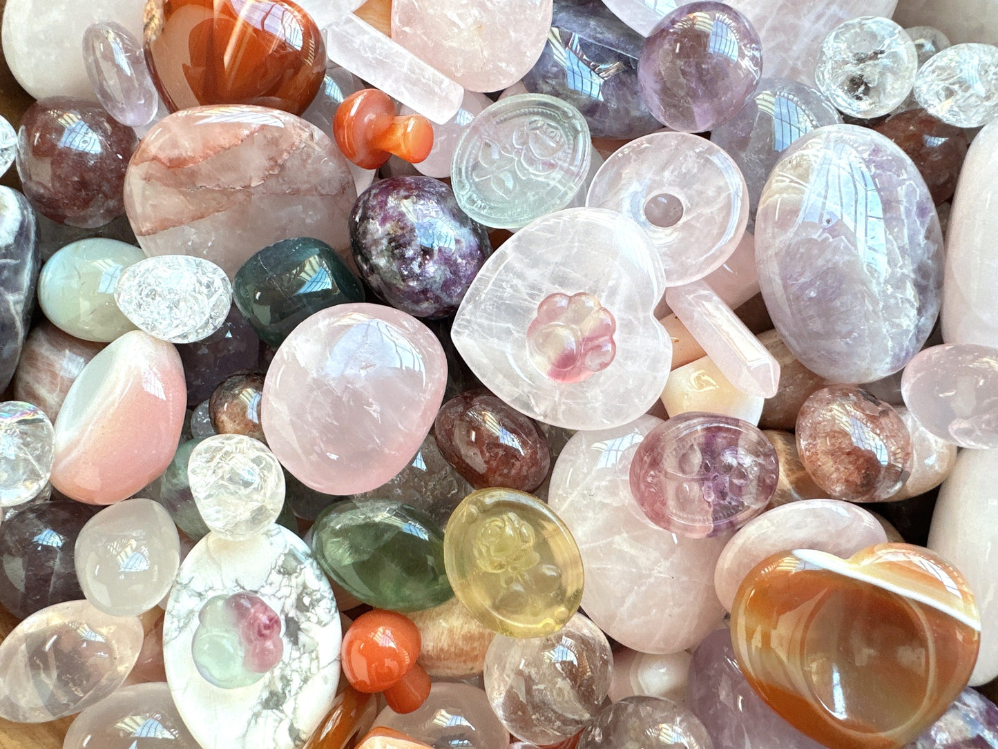 Love Crystal Confetti Scoop