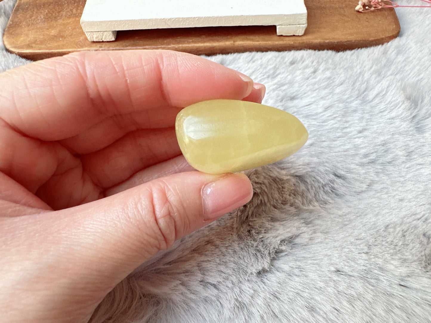 Lemon Calcite Tumble