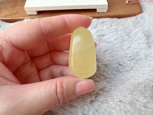 Lemon Calcite Tumble
