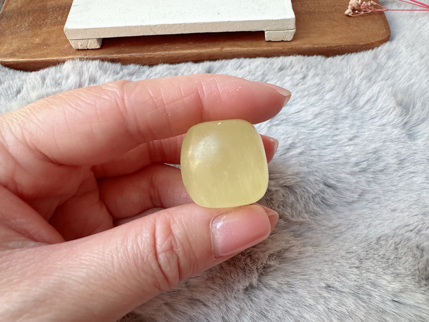 Lemon Calcite Tumble