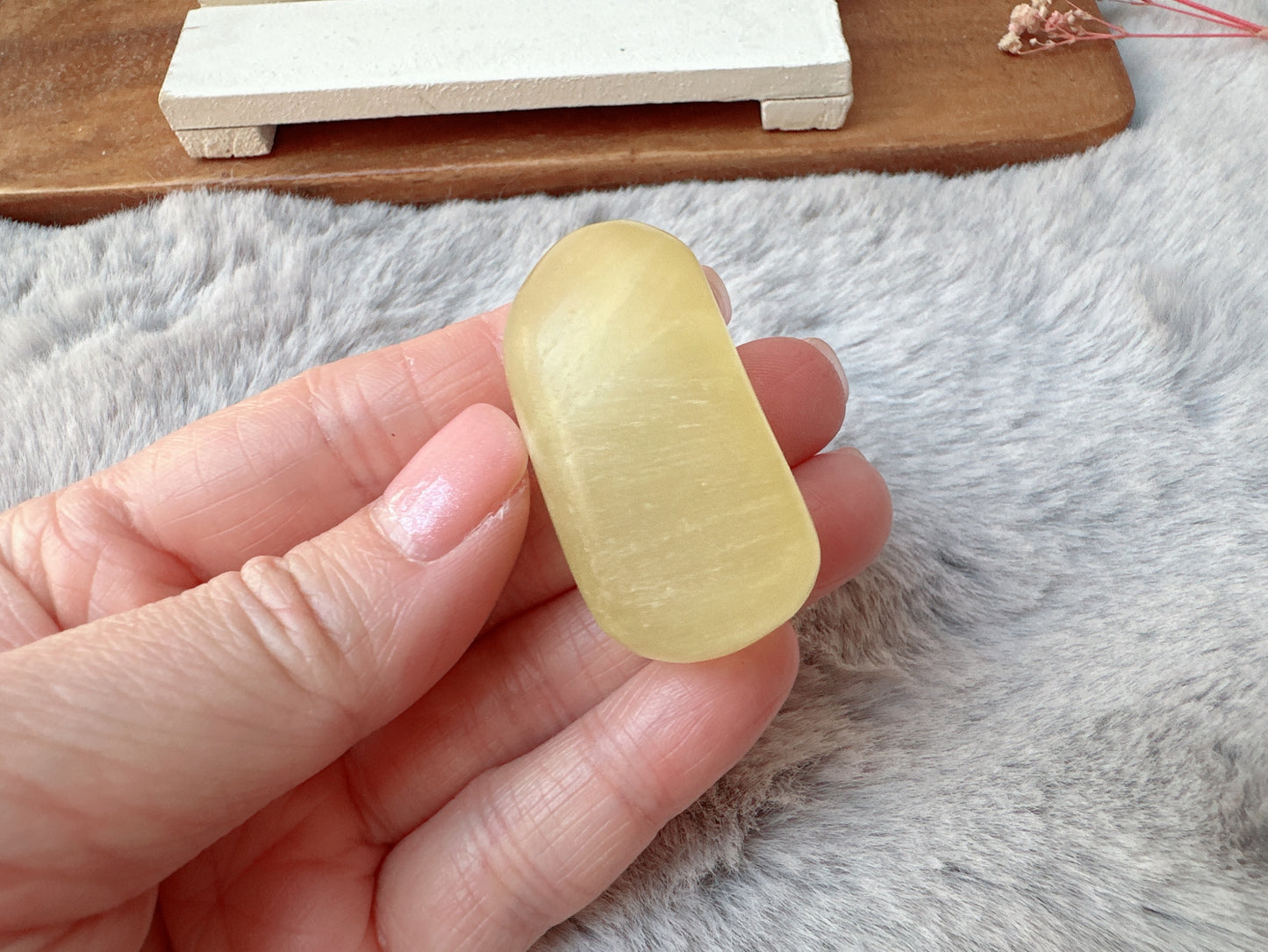 Lemon Calcite Tumble